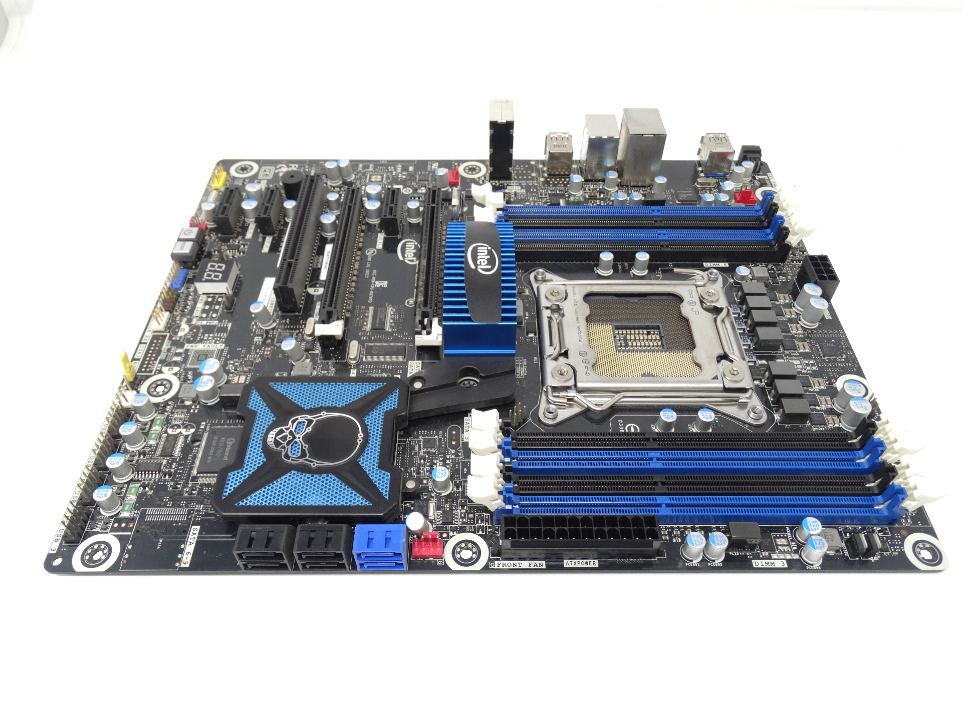 Intel Socket (R) LGA2011 DDR3 non-ECC X79 Extreme Series ATX Motherboard DX79TO