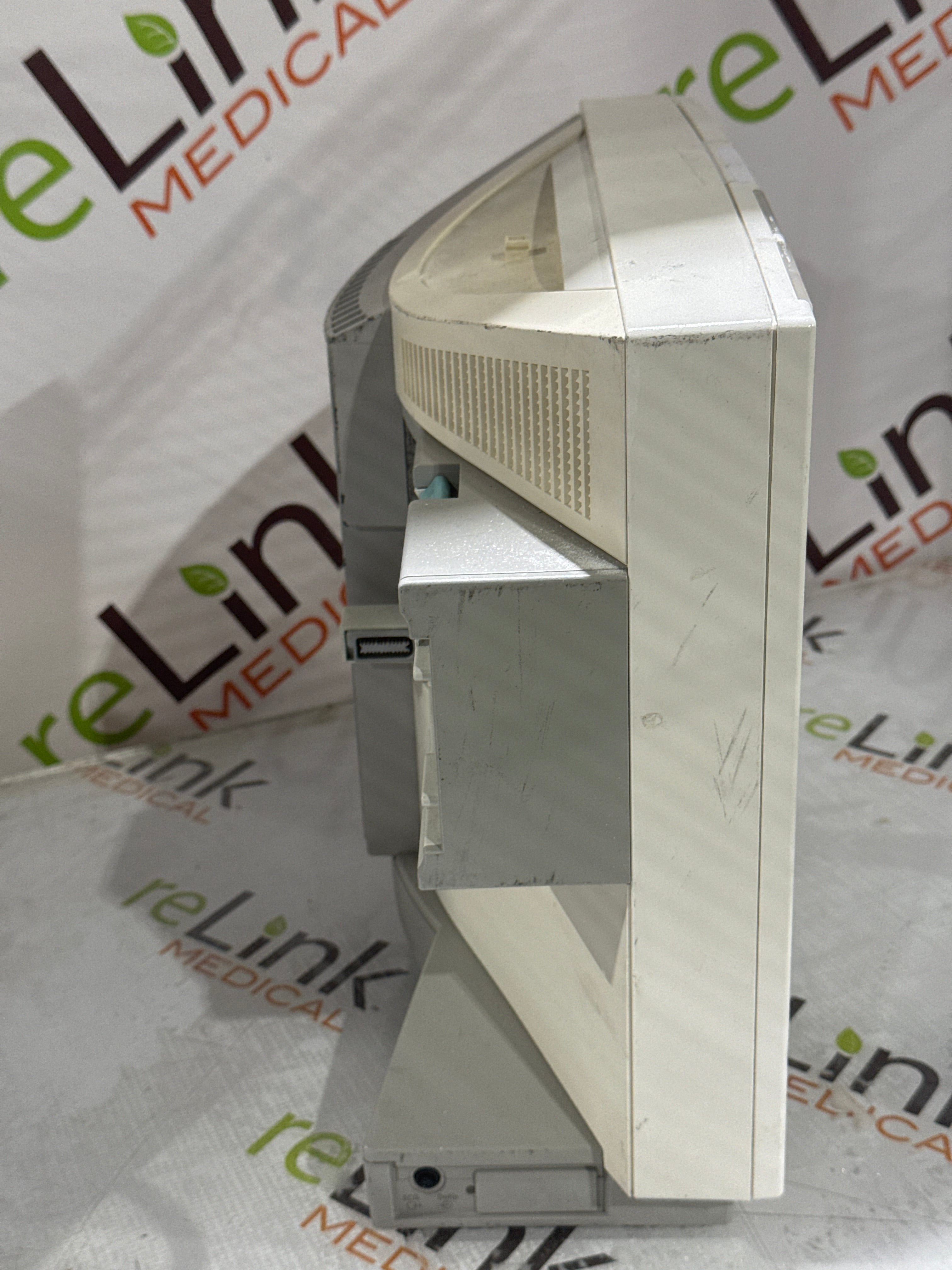 Philips IntelliVue MP70 Patient Monitor