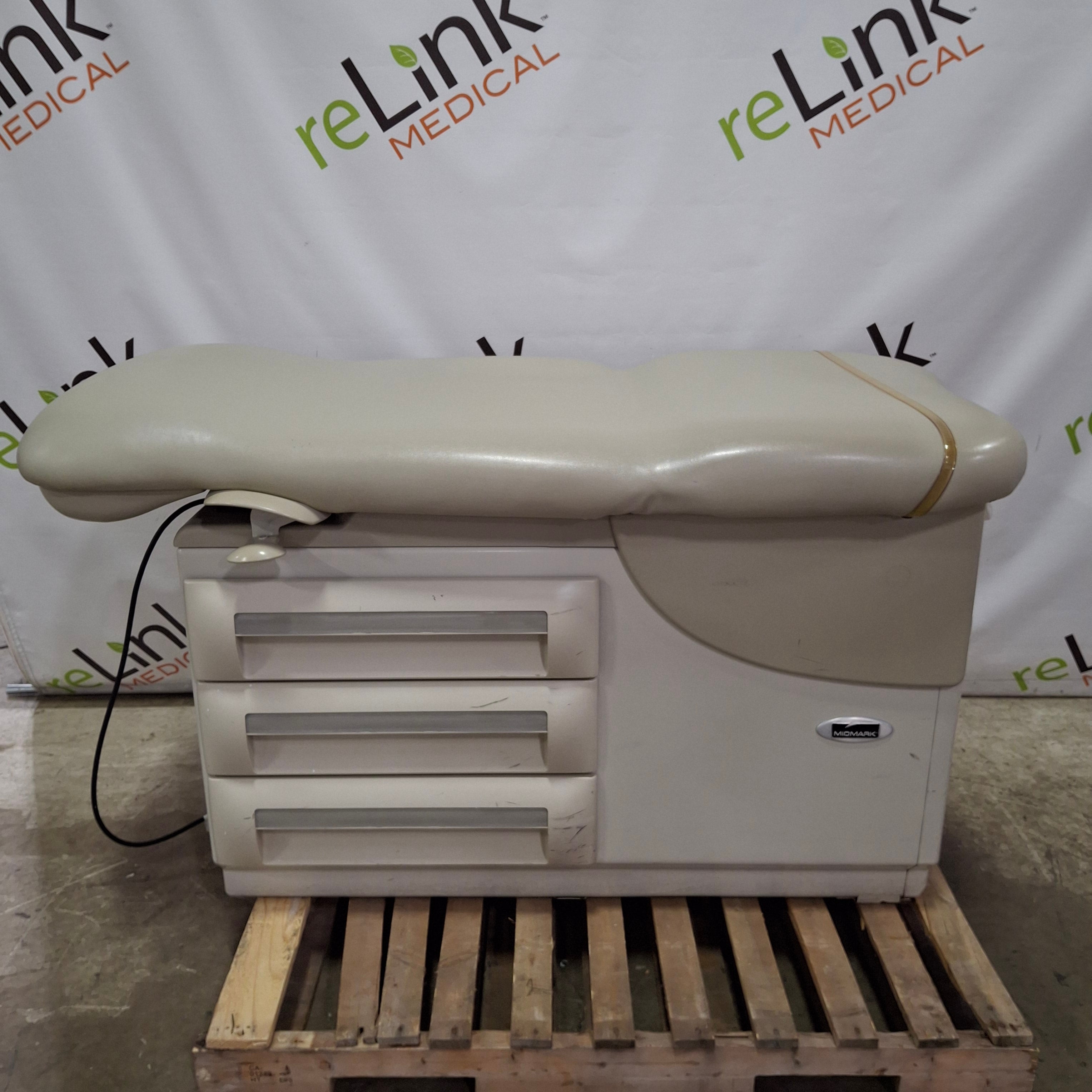 Midmark 604 Manual Examination Table