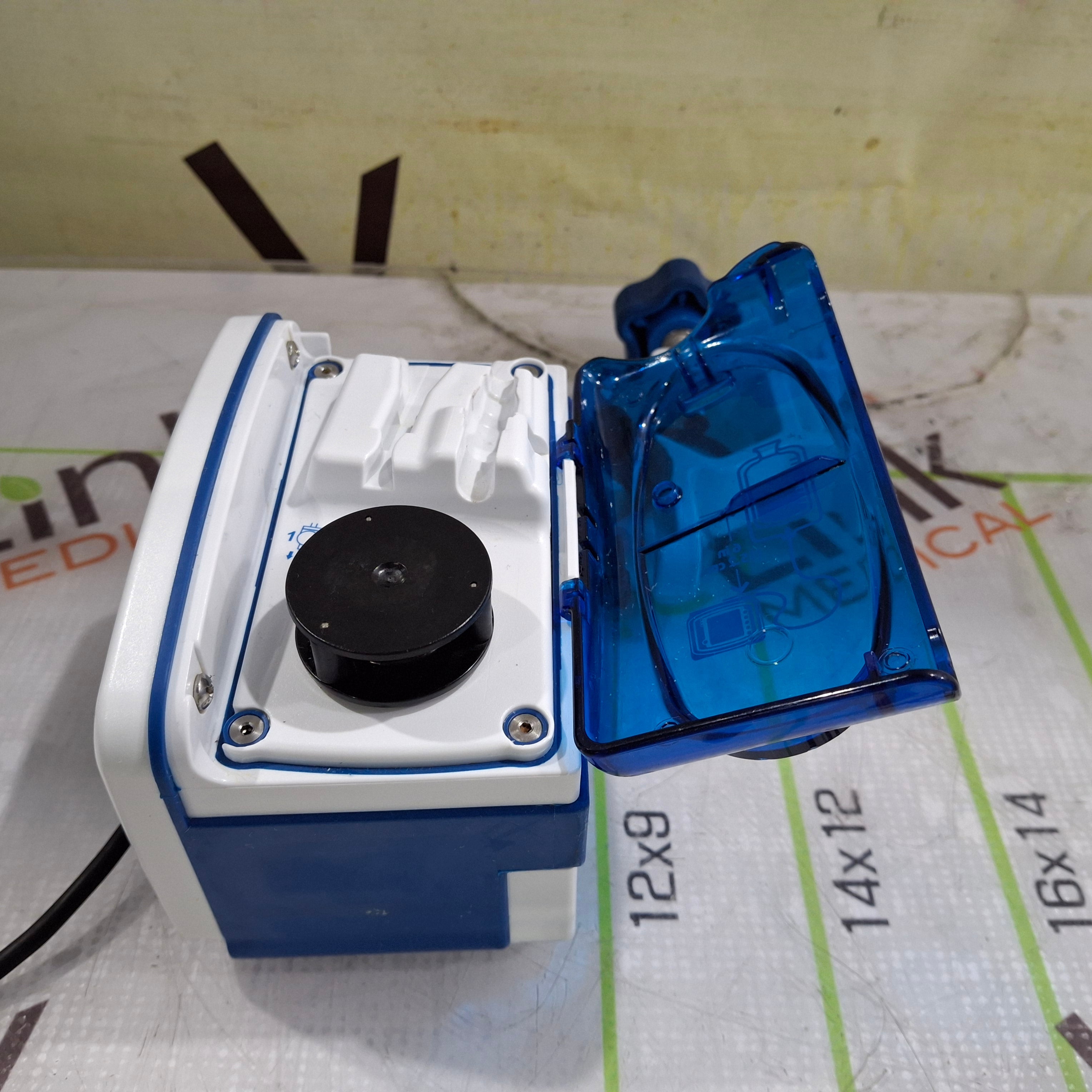 Covidien Kangaroo Joey Enteral Feeding pump