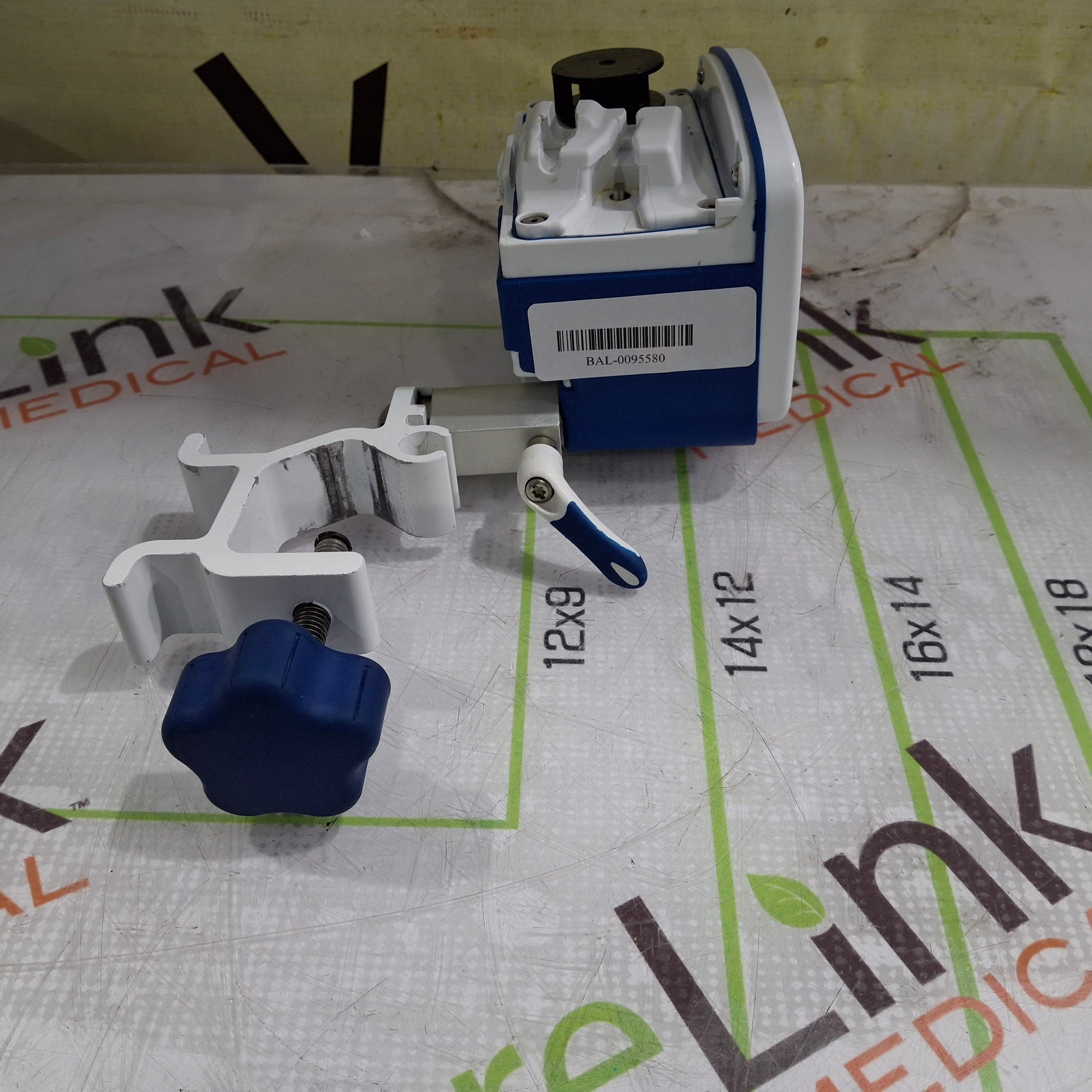 Covidien Kangaroo Joey Enteral Feeding pump