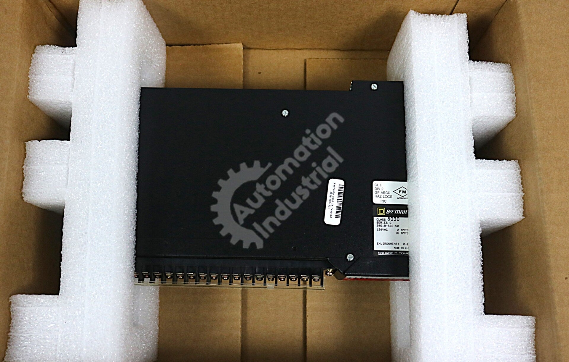 ROM-221 By Square D Sy/Max Class 8030 120VAC 16 Function Output Module NSNB