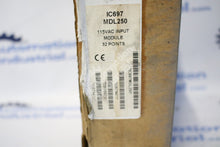 Carregar imagem no visualizador da galeria, GE Fanuc IC697MDL250 Input Module
