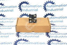 Cargar imagen en el visor de la galería, 7000-7140-11 By Ward Leonard Electric Co.40 Amp Contactor
