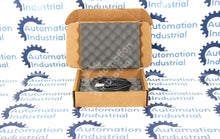 Cargar imagen en el visor de la galería, CV-050 By Keyence CCD Camera CV-500 Series New Surplus Factory Package
