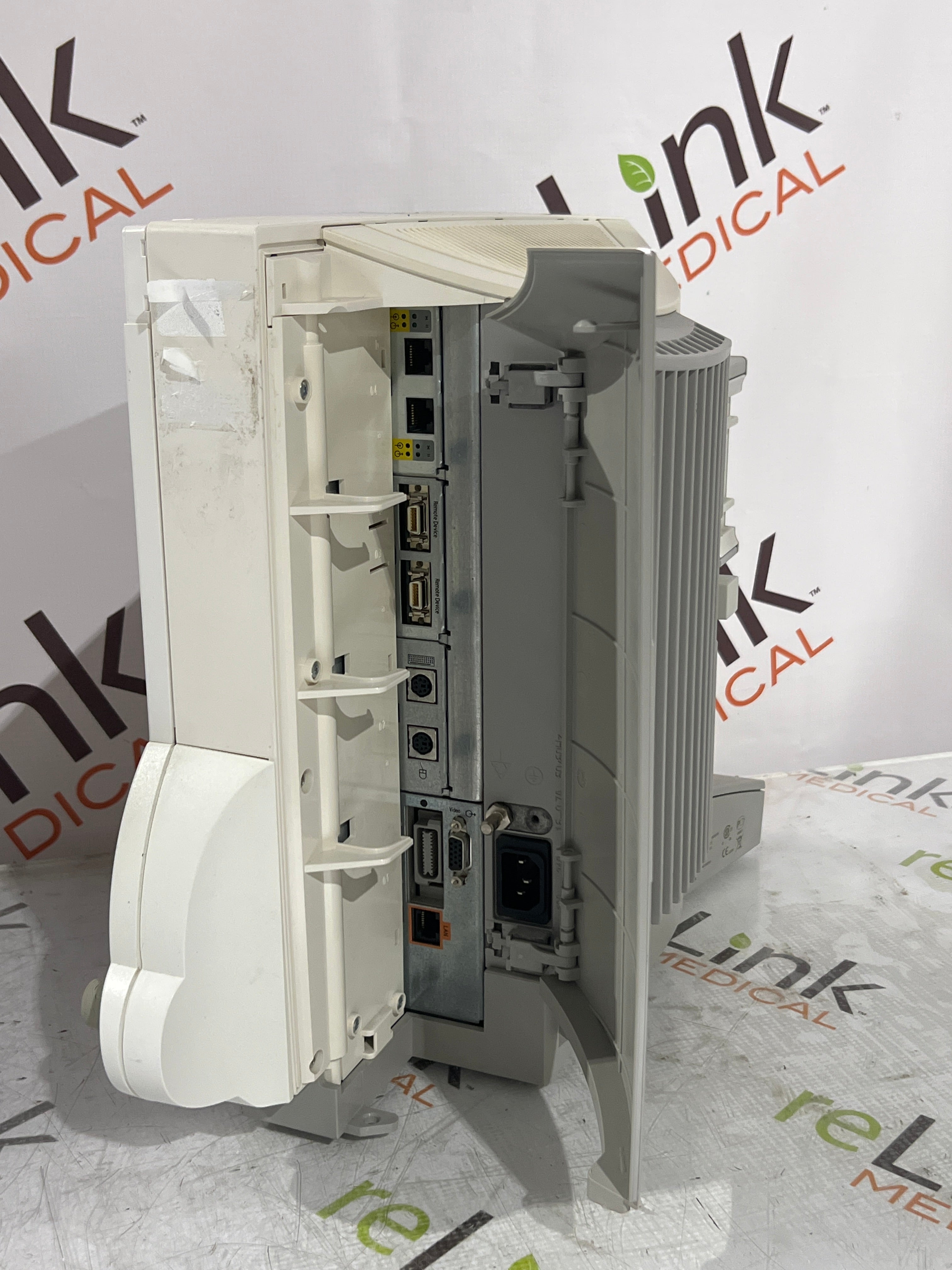 Philips IntelliVue MP70 Patient Monitor