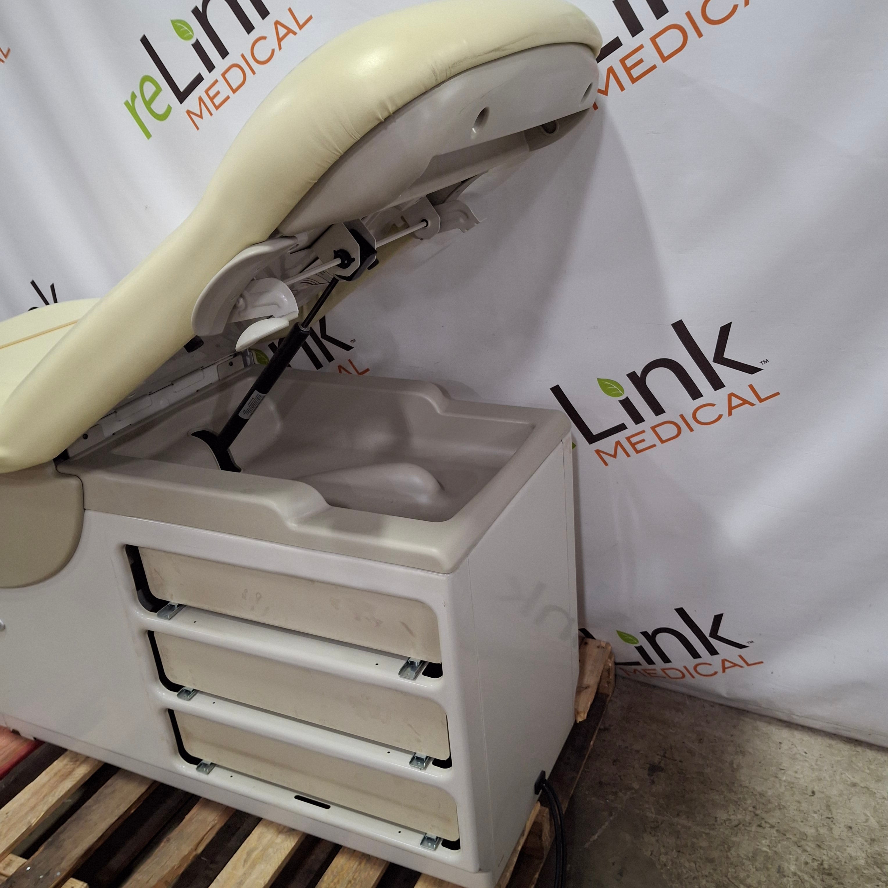 Midmark 604 Manual Examination Table