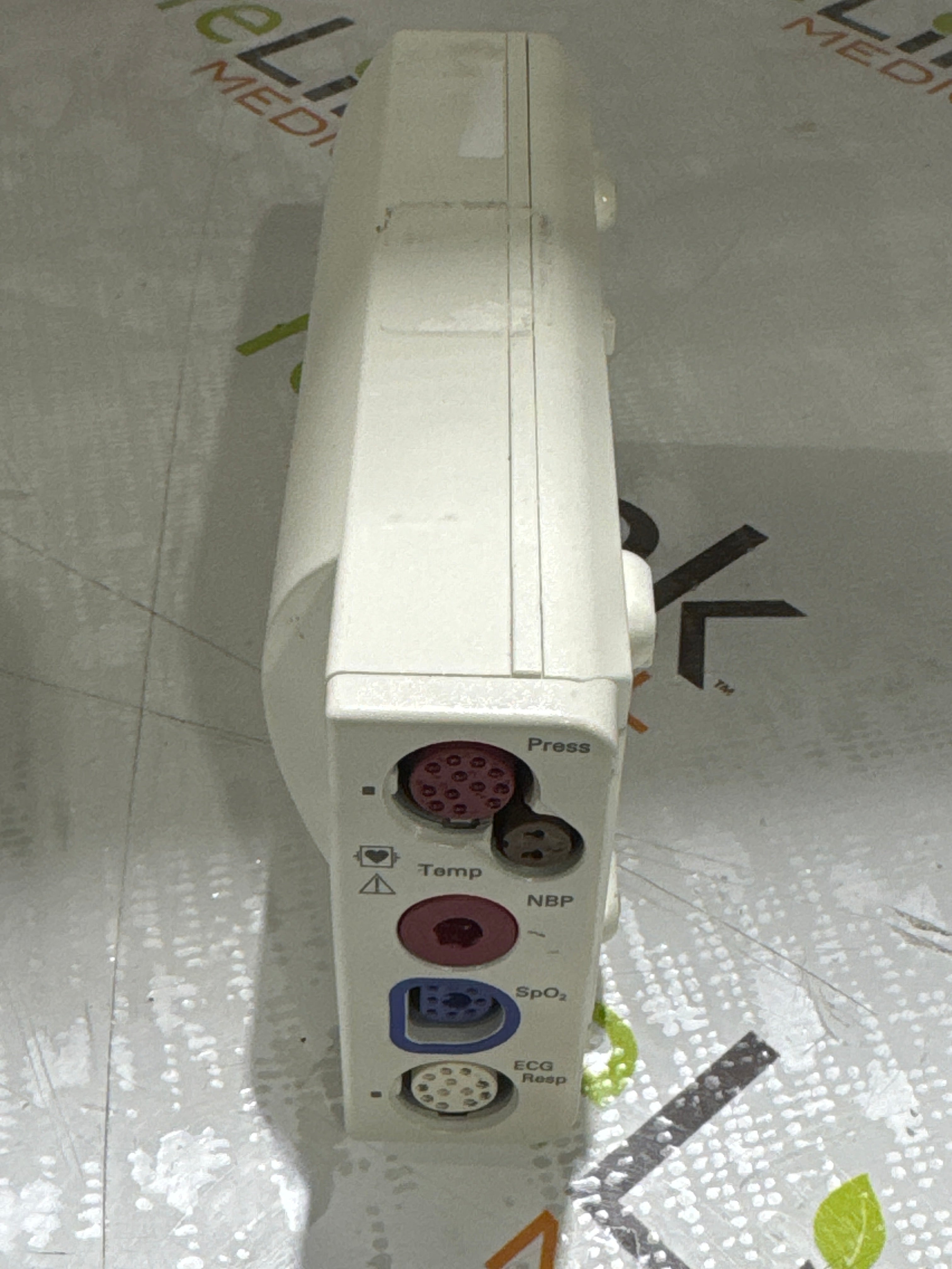 Philips M3001A-A04C06 OxiMax SpO2, NIBP, ECG, Temp, IBP MMS Module