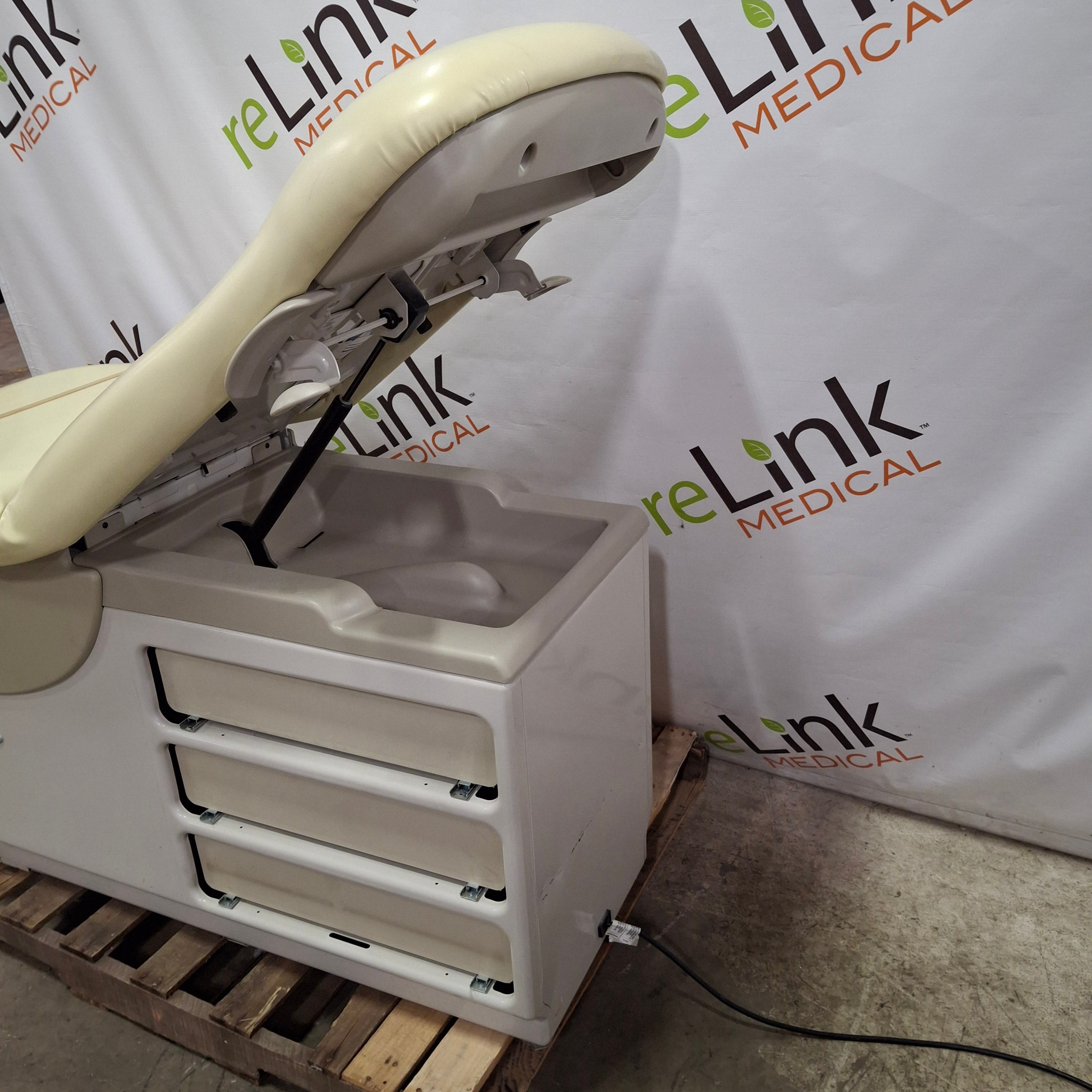 Midmark 604 Manual Examination Table