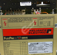 Carregar imagem no visualizador da galeria, 14C101U By Reliance Electric 1-Phase .75 HP 10.5 AMP VS Drive FlexPak Plus NSFP
