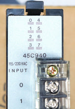 Carregar imagem no visualizador da galeria, 45C940 By Reliance Electric 115/230 VAC 8-Point Input Module NSFP Shark XL
