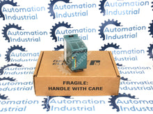 Carregar imagem no visualizador da galeria, S20-403P5C1000 By Reliance Electric 3PH 380-460VAC Dual Channel Analog AC Drive
