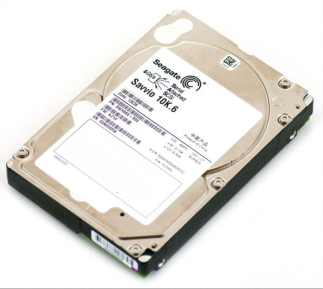 Seagate ST300MM0026 Savvio 10K.6 SAS 6 Gb/s 300GB Hard Drive with Secure Encryption